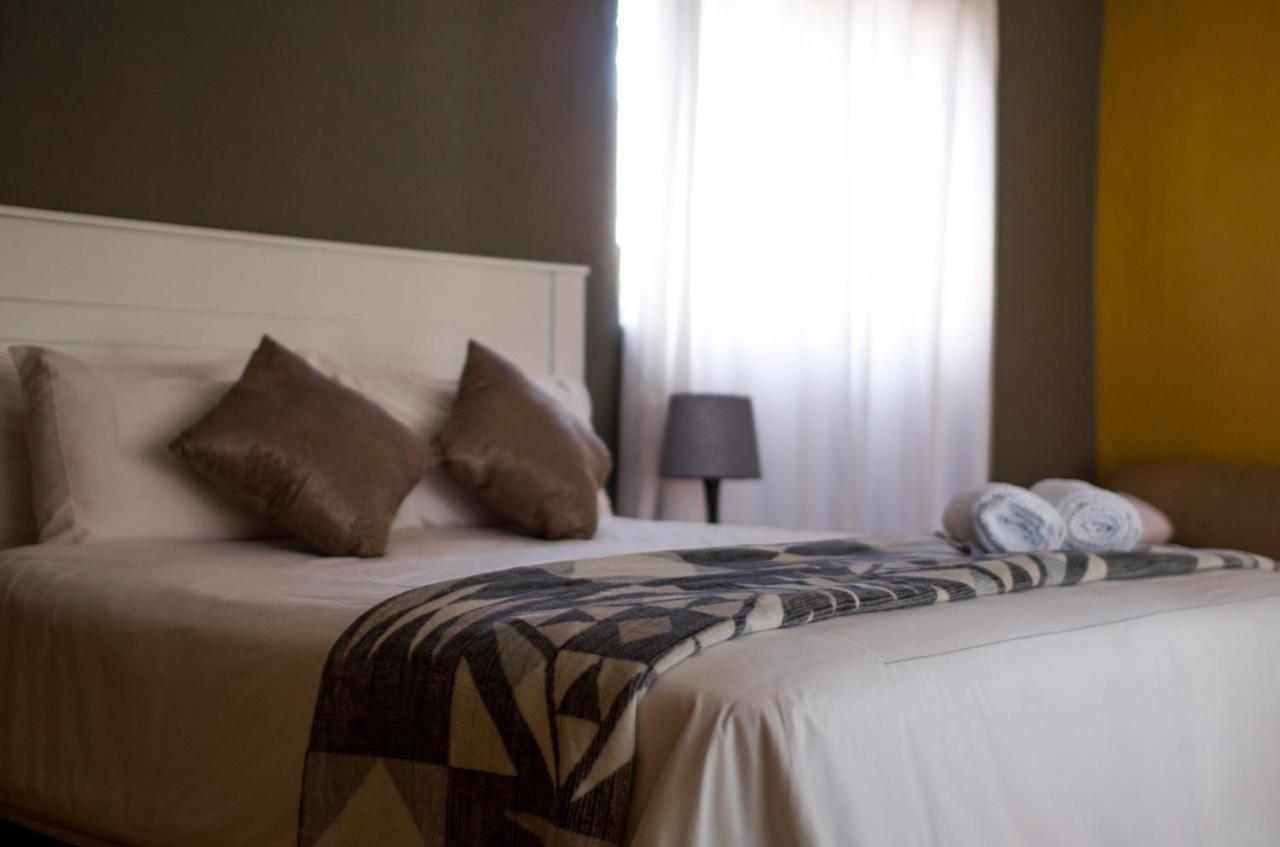 Seroloana Guest House Rustenburg Esterno foto