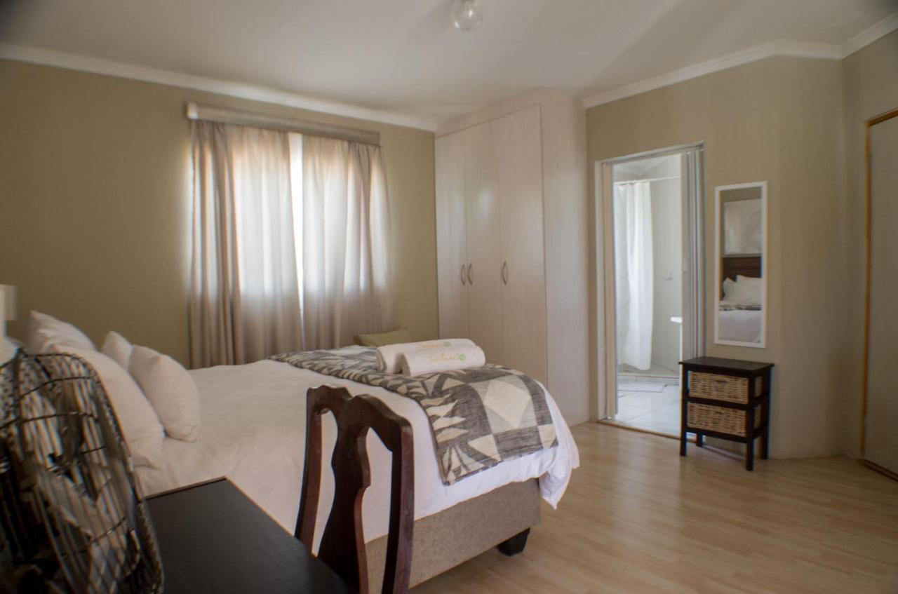 Seroloana Guest House Rustenburg Esterno foto