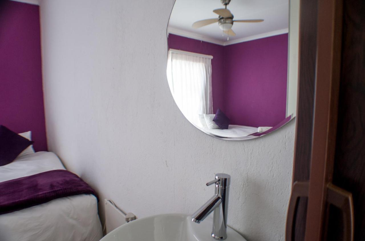 Seroloana Guest House Rustenburg Esterno foto