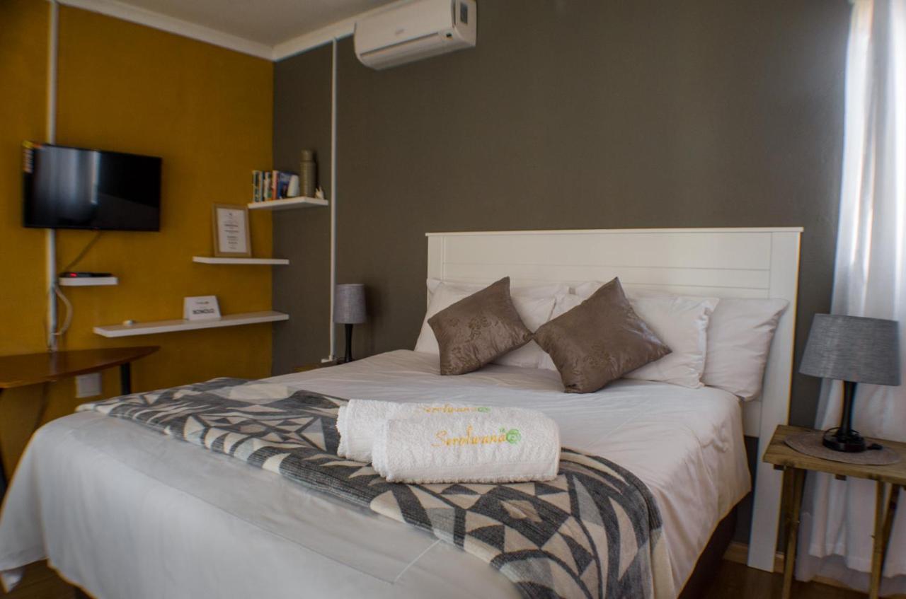 Seroloana Guest House Rustenburg Esterno foto